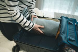 THE CARRY-ON CHALLENGE HOW TO TRAVEL LIGHT