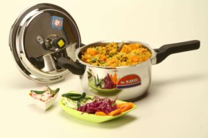 12 أدوات الطبخ والخبز الأساسية لمطبخ منظم وناجح