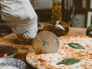 أدوات أساسية للمطبخ